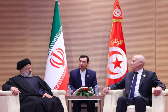 Raisi: Iran ready to convey scientific, technological experiences to Tunisia