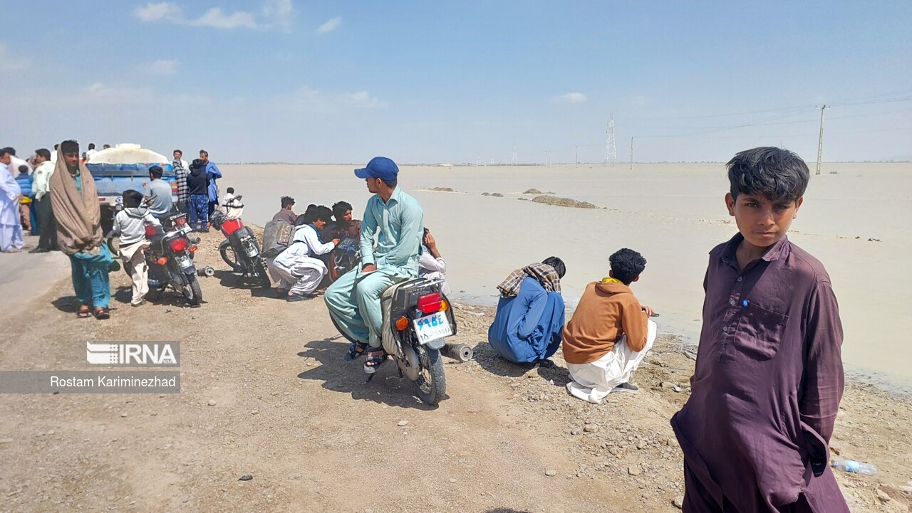وزیر کشور: توسعه سدها و بندسارها در جنوب سیستان و بلوچستان ضروری است