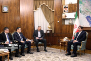 النائب الاول لرئيس الجمهورية يلتقي وزير الطاقة الاوزبكي