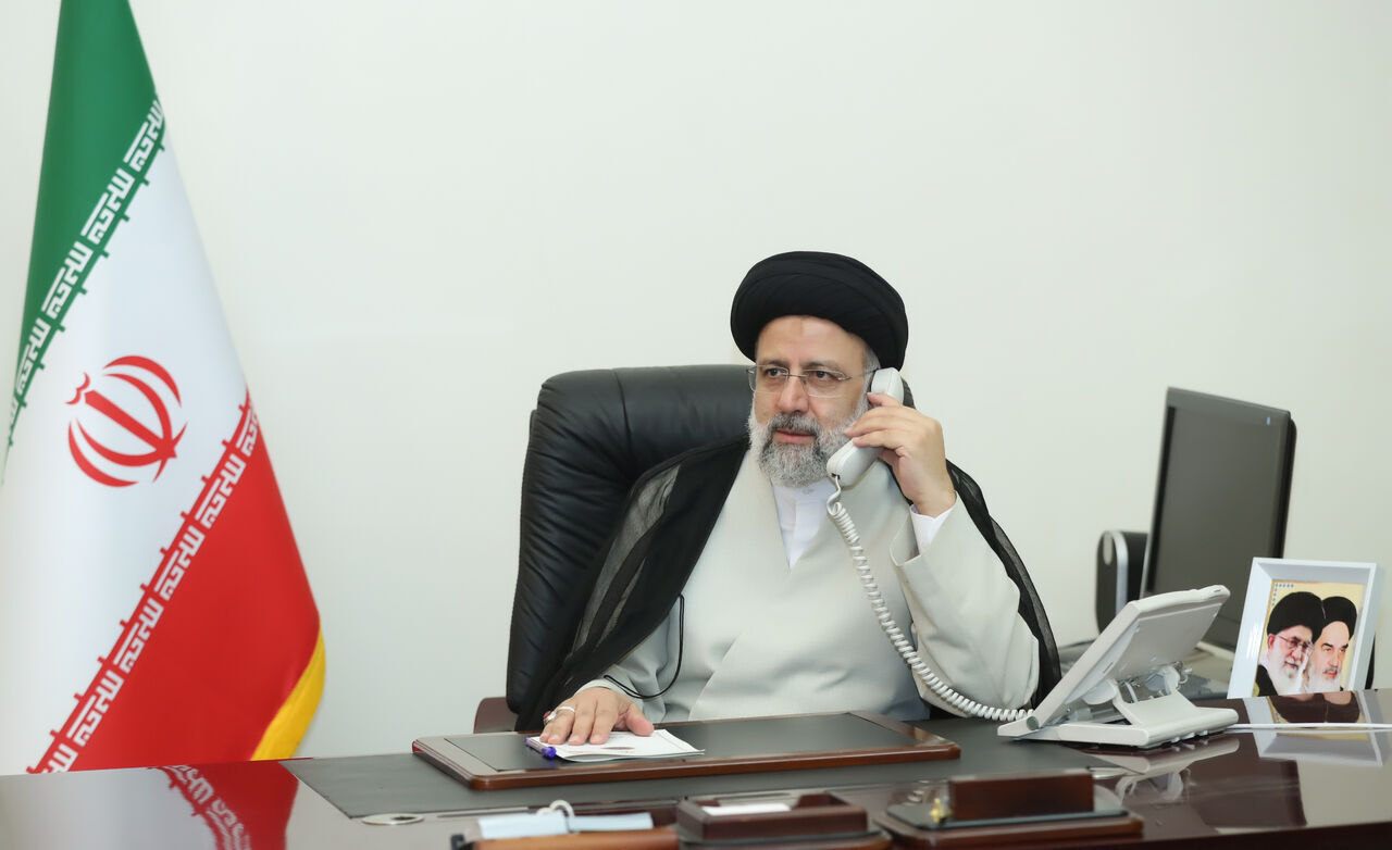 رئيس الجمهورية: إيران على استعداد تام لتعزيز التفاعلات الإقليمية والدولية مع باكستان