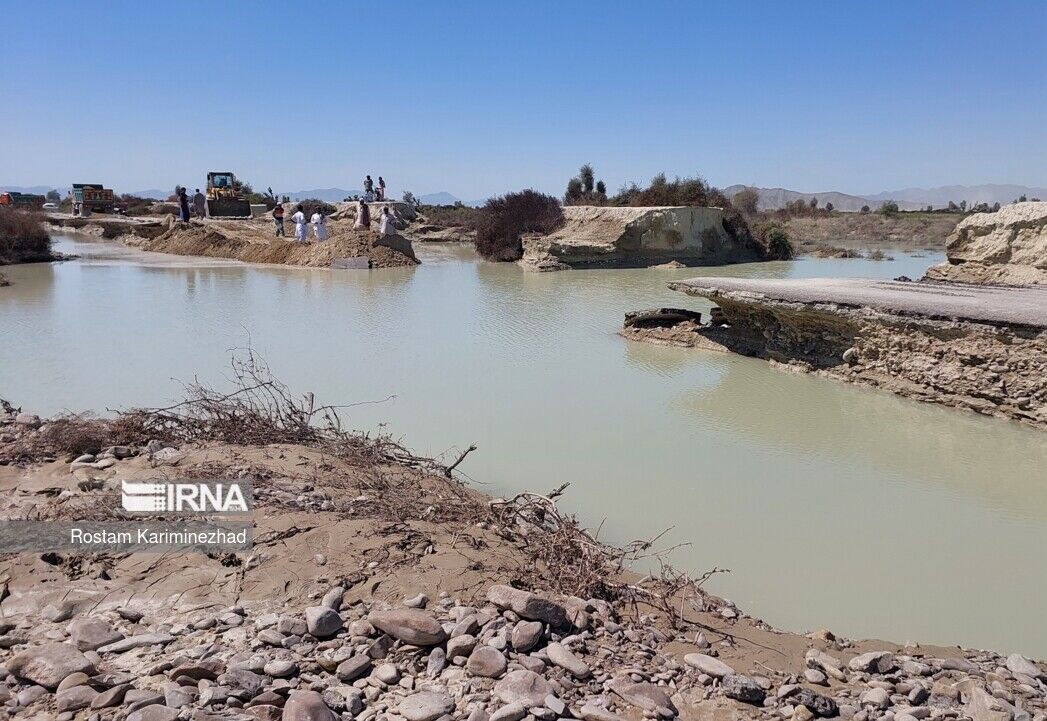 امدادرسانی هلال‌ احمر خراسان‌ جنوبی در ۱۵ روستای سیستان‌ و بلوچستان