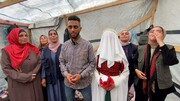 عروسی زوج جوان فلسطینی در چادر آوارگی + تصاویر