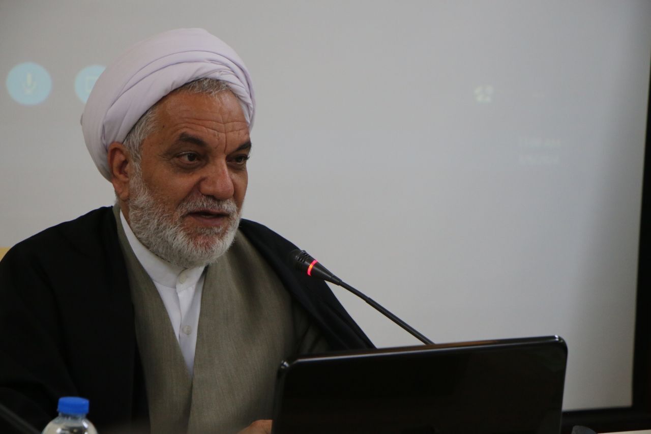 استاندار کرمان: مدیران غیربومی علت اصلی عقبماندگی صنایع کوچک استان هستند