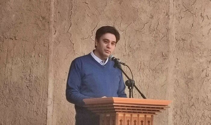 کتاب میراث بان شامل آثار و زندگی مرحوم محمود مشروطه در یزد رونمایی شد