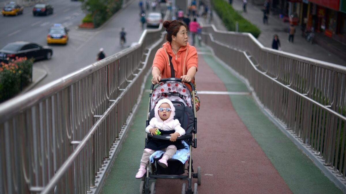 چگونه چین سیاست «فرزند بیشتر» را جایگزین تک فرزندی کرد؟