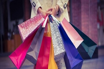 چگونه مصرفگرایی زندگی شما  را ویران میکند