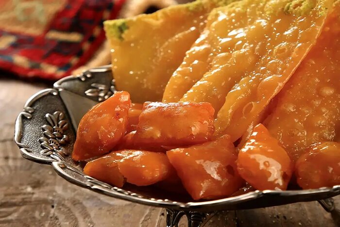 طرز تهیه گوش فیل سنتی با ماست