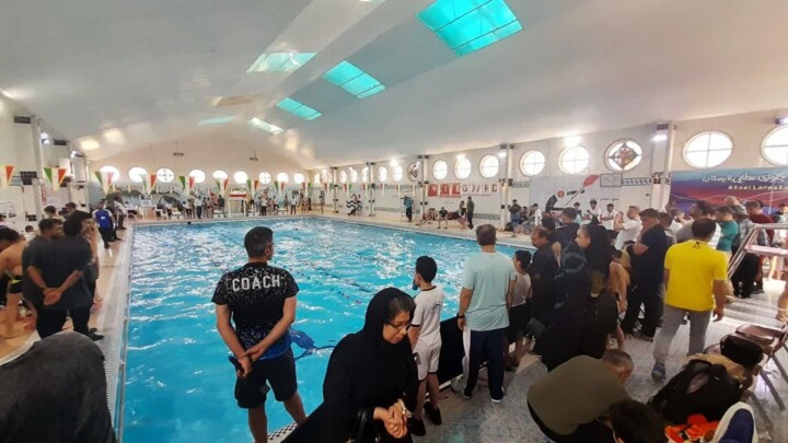 دانش آموزان شیراز و جهرم صدرنشین دومین جشنواره شنای پسران فارس شدند