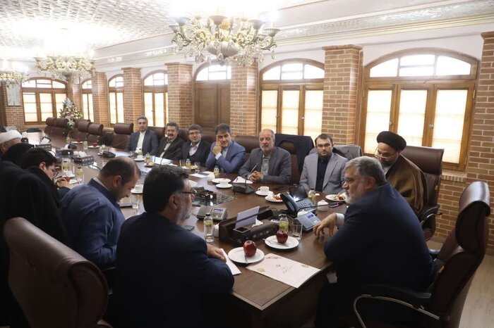 استاندار: نقش نمایندگان در تحقق برنامههای توسعهای آذربایجانغربی ویژه است