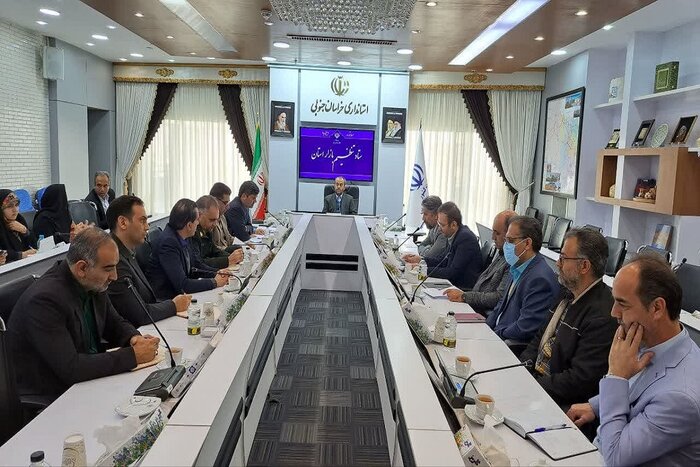 استاندار خراسان جنوبی خواستار افزایش نظارت بر بازار شد