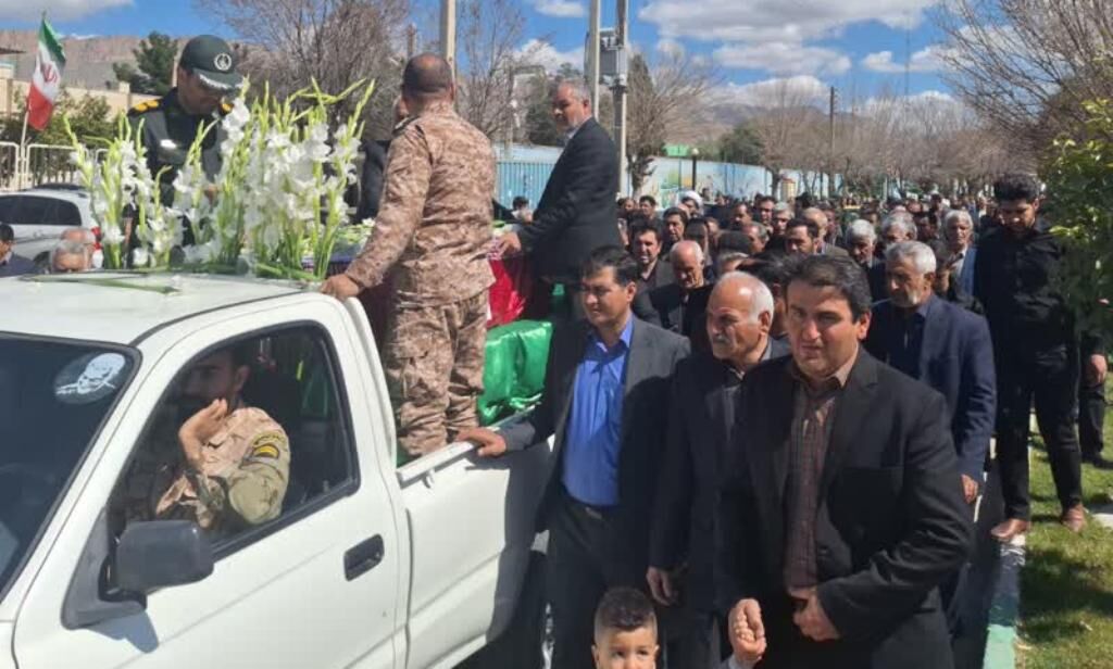 پیکر جانباز شهید «طهماسب شاماری» در گیلانغرب تشییع شد+فیلم