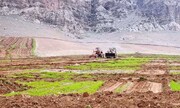 تخریب زمین های کشاورزی "پشته حسین آباد" خرم‌آباد متوقف شد