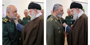 Лидер Ирана наградил главнокомандующих армии и КСИР "Медалью Победы"