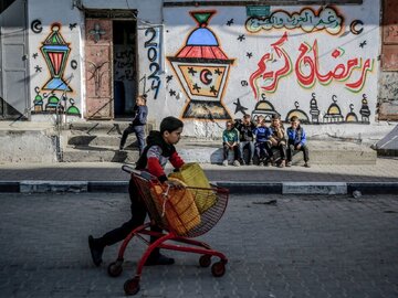 آغاز ماه مبارک رمضان در غزه زیر بمباران، محاصره و مساجد ویران