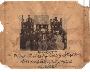 اهدای بیش از ۱۵۰۰ سند تاریخی به مرکز اسناد و کتابخانه های قزوین