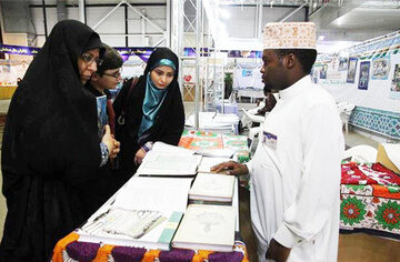 ۱۰ ملیت از کشورهای اسلامی آماده عرضه محصولات خود در نمایشگاه قرآن مشهد هستند