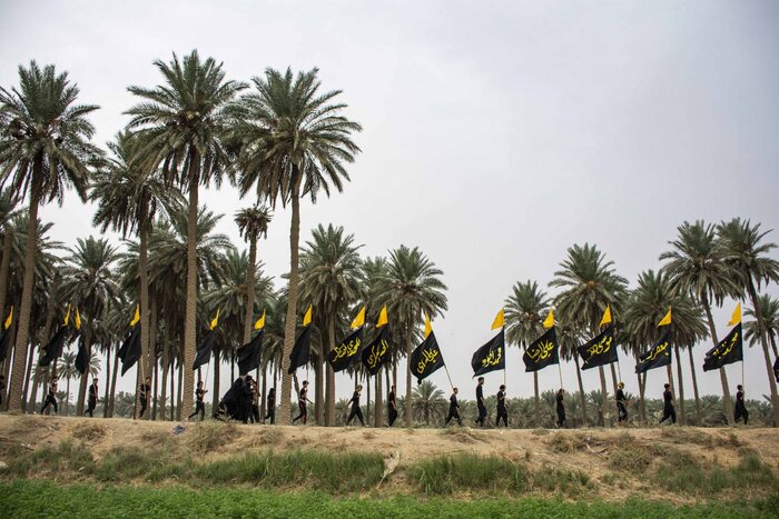 گریههای دختر عراقی کار خودش را کرد/ اربعین مرز ندارد