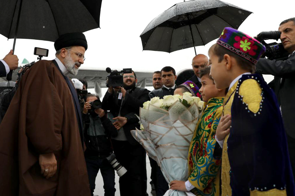 در آبان ۱۴۰۲ چه گذشت؟ از وعده صادق برای تسکین یک درد تا ملاقات با «بن سلمان» در ریاض