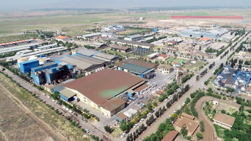 طرح توازن سرمایه گذاری صنعتی در مناطق مختلف استان زنجان اجرا می‌شود