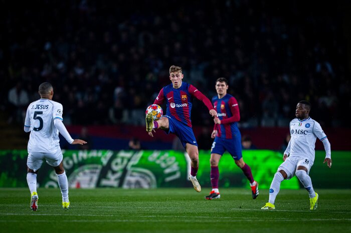 صعود بارسلونا و آرسنال به یکچهارم نهایی لیگ قهرمانان