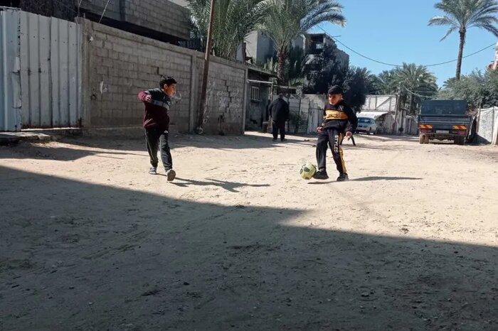 دومین حضور بانوان در شهرآورد در روزی که فوتبال تسکین درد غزه شد