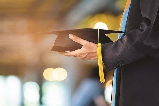 حائزان شرایط ورود به مسیر نخبگی بنیاد ملی چه کسانی هستند؟