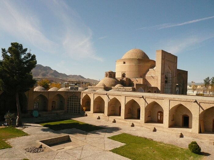 هشت مرکز گردشگری در تربتحیدریه اخطار گرفتند هشت مرکز گردشگری در تربتحیدریه اخطار گرفتند