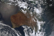 طوفان شدید در استرالیا صدها نفر را گرفتار کرد