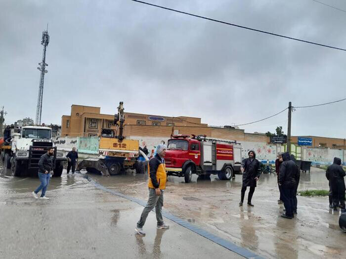  تداوم خدمات رسانی به مردم خوزستان در پی بارش شدید باران