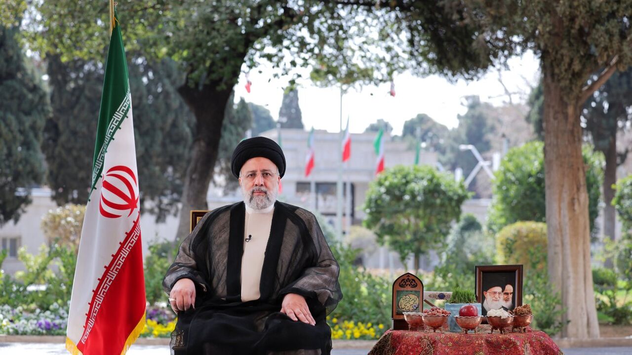 Presidente de Irán felicita el Año Nuevo persa y emite un mensaje