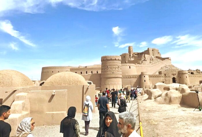 بم زیبا در انتظار گرهگشایی از مشکلات