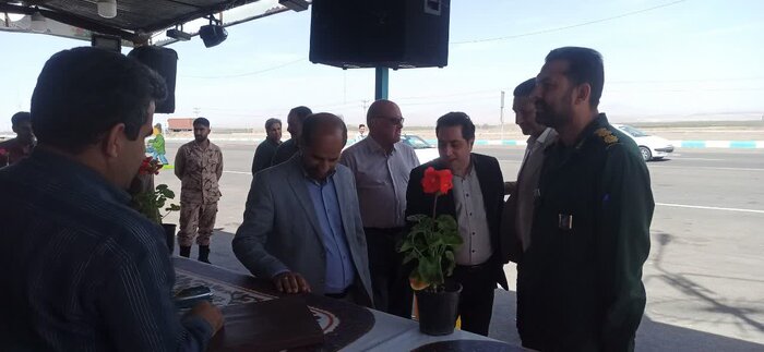 تجربه بازدید شبانه از بزرگترین بنای خشتی جهان مهیا است