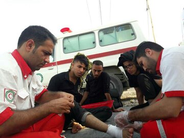 هلال احمر استان سمنان به ۵۳۰ حادثه دیده نوروزی امدادرسانی کرد