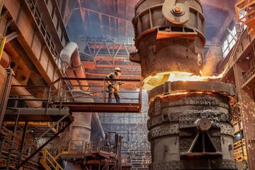 رُشد نقطه‌به‌نقطه تولید فولاد خام ایران به ۱۴.۳ درصد رسید