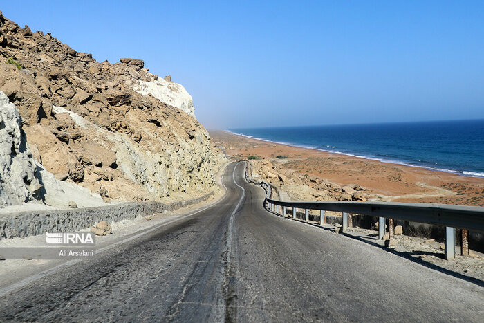 ورود بیش از ۱۴۰ هزار گردشگر و مسافر نوروزی به چابهار