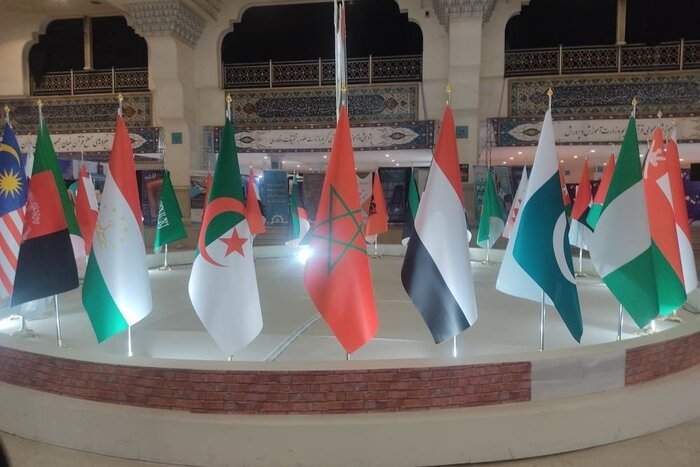 ۱۰۷۰ مسجد غزه توسط صهیونیستها تخریب شده است/بررسی نگاه قرآن به حقوق بشر در نمایشگاه قرآن