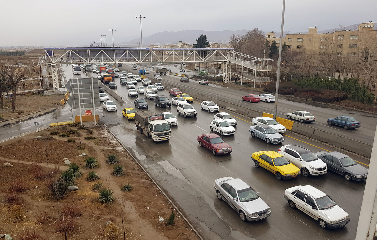 ۶۰۰ هزار خودرو گردشگران نوروزی وارد استان بوشهر شد