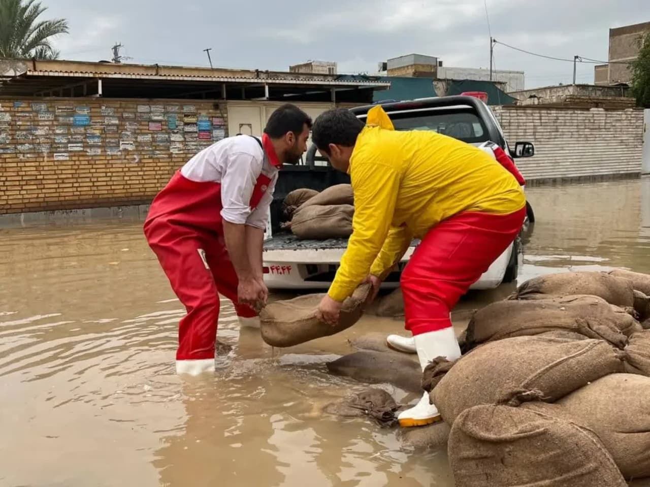 ۱۰ شهرستان خوزستان درگیر آبگرفتگی هستند