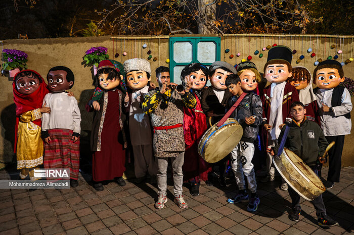 رنگین‌کمان اقوام، خانه و خانواده در بوستان لاله/ اجرای مَل مَل برای کودکان