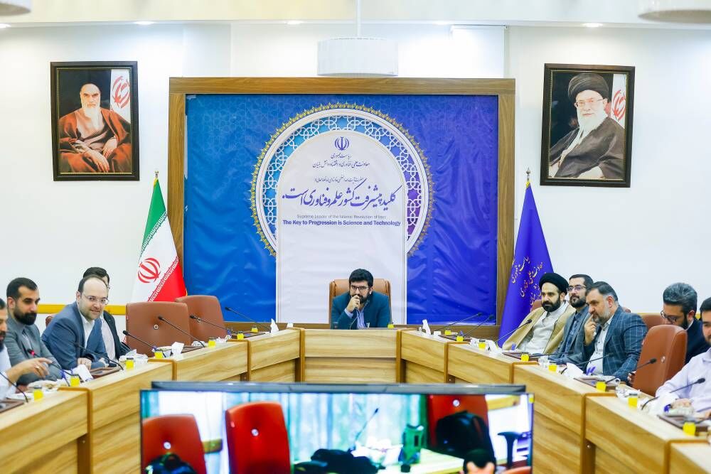 تقویت زیرساختهای مالی صنایع خلاق با مشارکت مردمی 2 تقویت زیرساختهای مالی صنایع خلاق با مشارکت مردمی