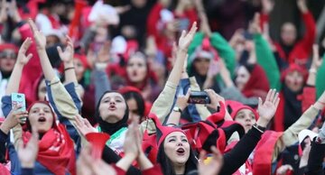 مجوز ورود بانوان برای تماشای فوتبال در ورزشگاه یادگار امام تبریز صادر شد