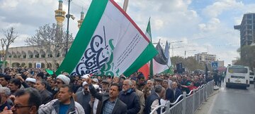 نمازگزاران مشهدی در محکومیت جنایات رژیم صهیونیستی راهپیمایی کردند+ فیلم