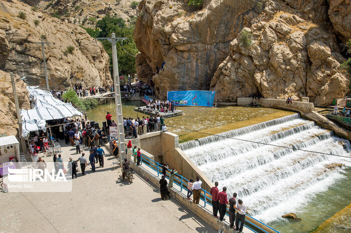 دالاهو سرزمین آب و سنگ؛ مامن آهوان و عقاب‌ها