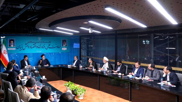 مروری بر ۸ نشست نظارت ستادی رئیس جمهور بر دستگاههای اجرایی در سال ۱۴۰۲