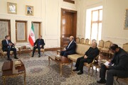 Outgoing Hungarian ambassador meets with Iran FM