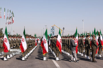 Le 12 Farvardine (31 mars), la réalisation de la démocratie religieuse en Iran