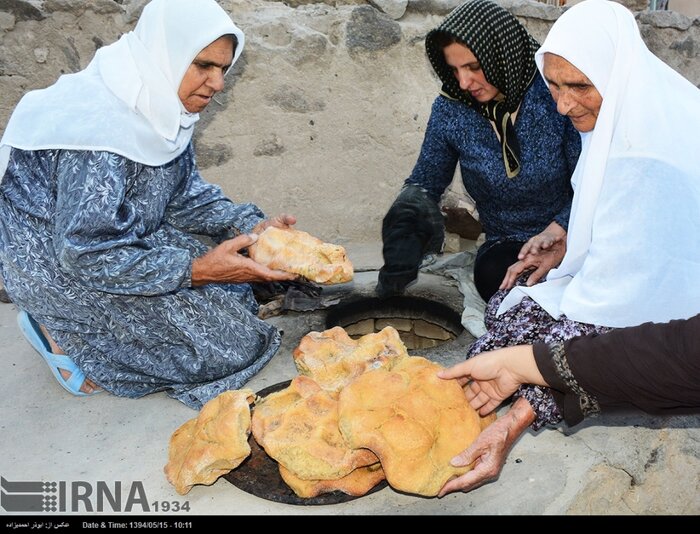 نانهای لذیذ کرمان، زینتبخش سفره افطار