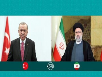 Le président iranien, dans une conversation avec son homologue turc, exige la fin complète des relations avec le régime sioniste