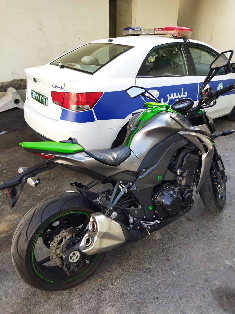 قاچاقچی موتورسیکلت سنگین در کلیبر ۲.۲ میلیارد ریال جریمه شد قاچاقچی موتورسیکلت سنگین در کلیبر ۲.۲ میلیارد ریال جریمه شد