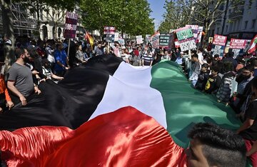 کارشناسان یهودی و مسلمان ساکن انگلیس: در کنار مردم فلسطین ایستاده‌ایم